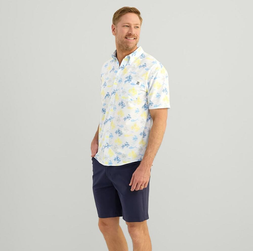 Huk fishing Marolina Blue Kona men’s button-down shirt size Large Fishing